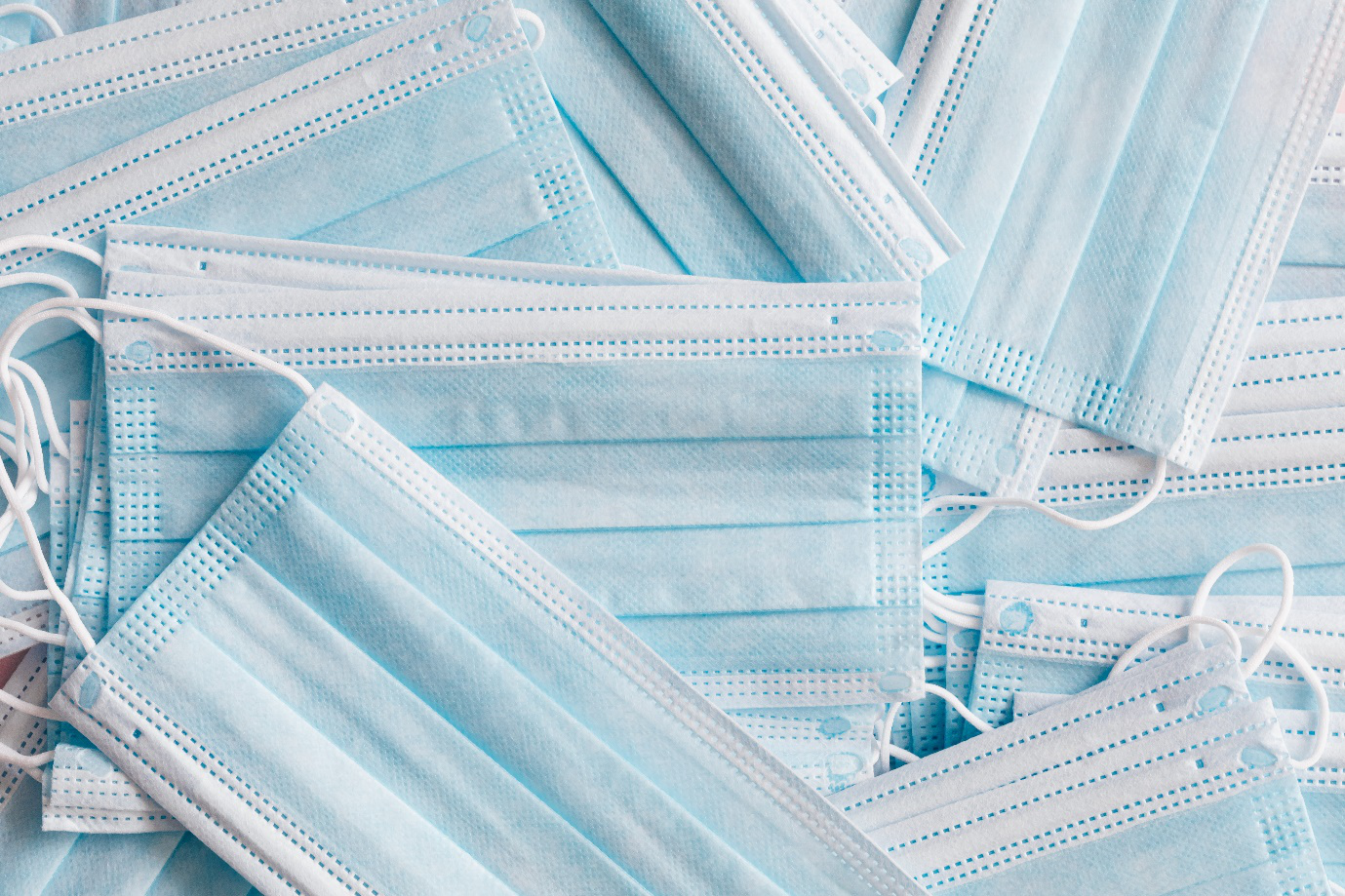 The Differences Between N95s, Surgical Masks, and Cloth Masks